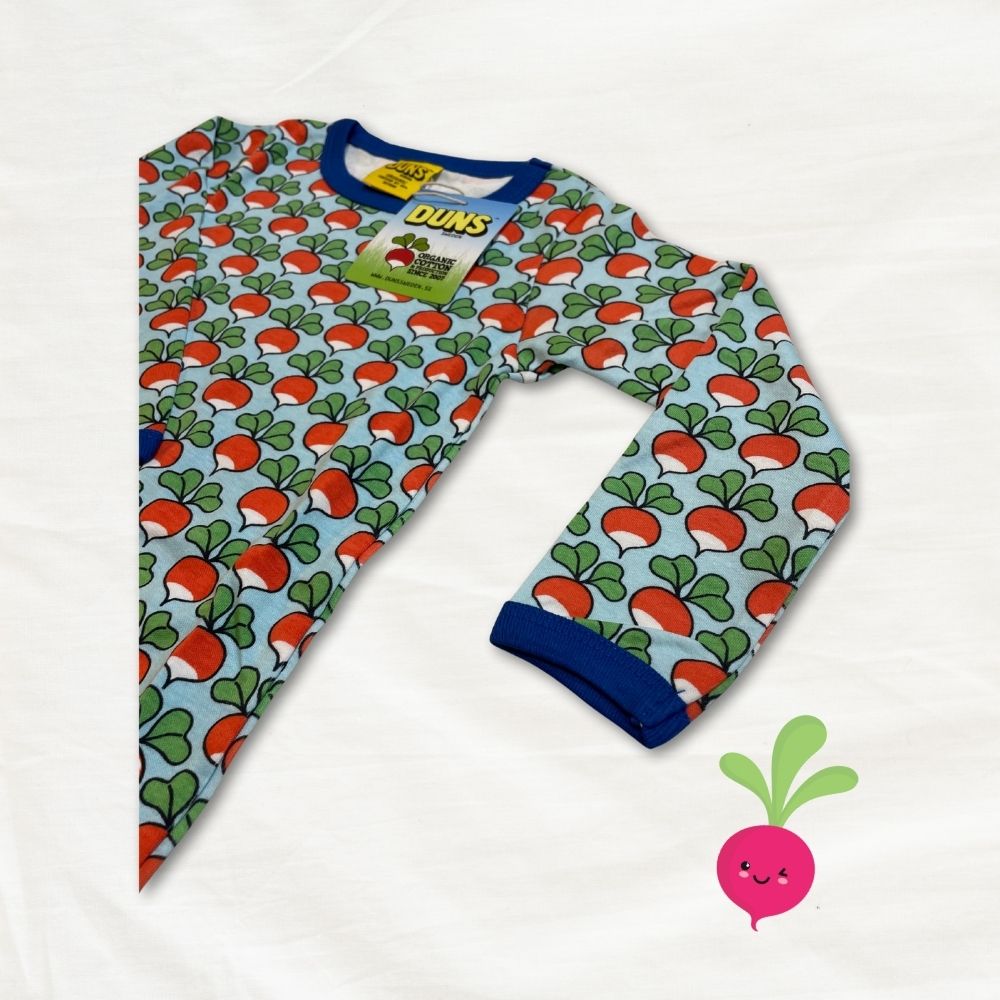 Children's radish top pattern on a white background