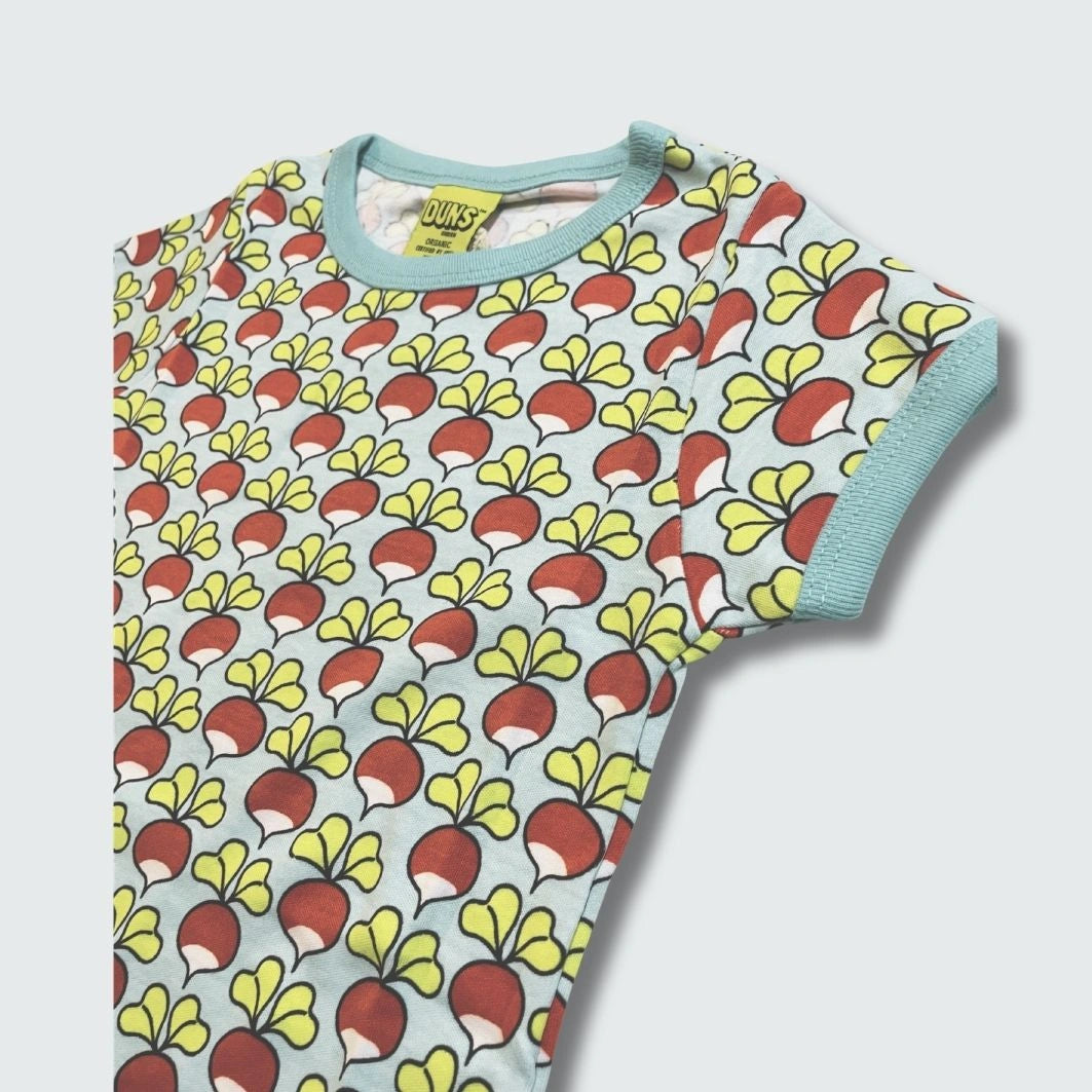Organic radish print kidswear shirt in blue glow with capri blue trim, DUNS Sweden – organic kidswear, infant shirts