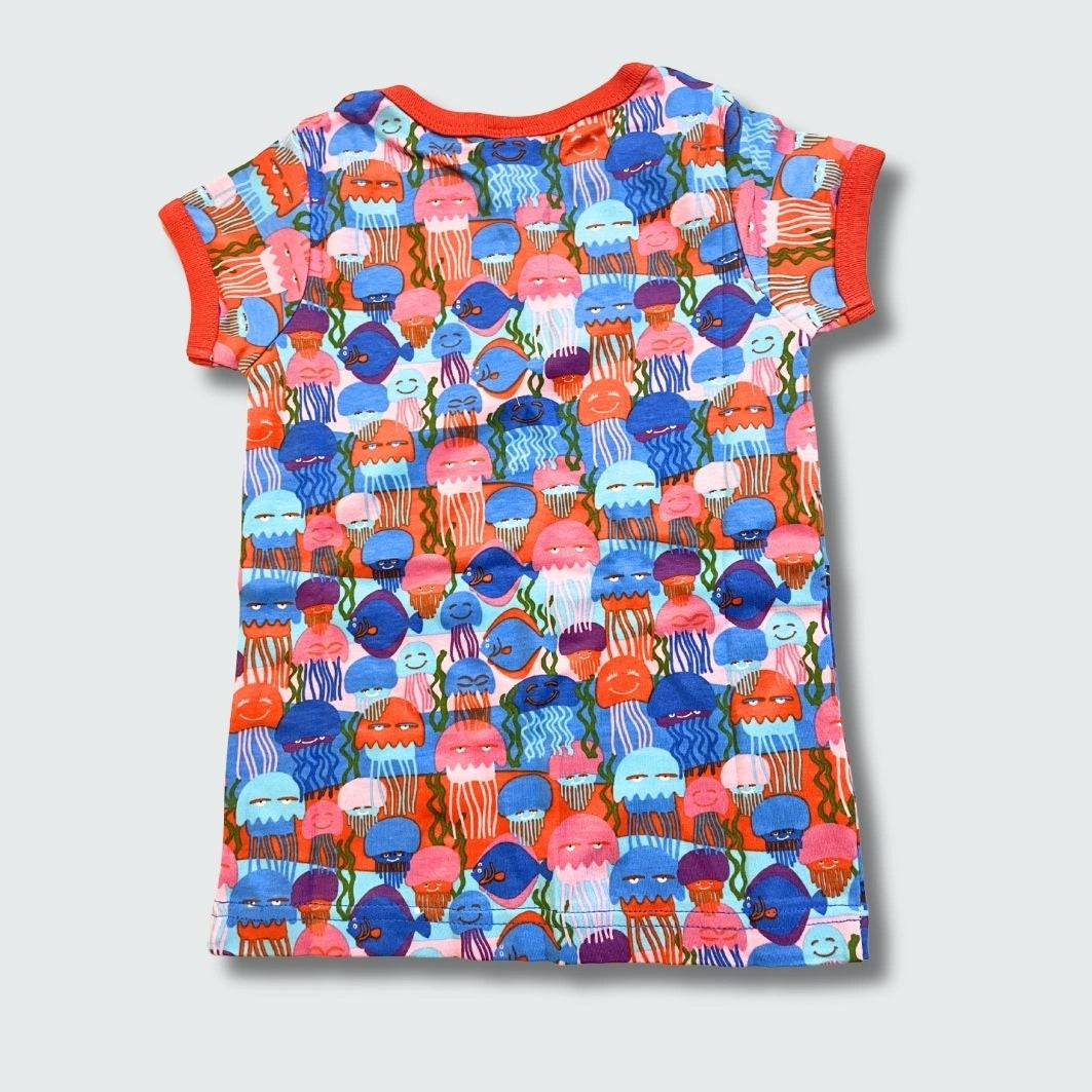 Jellyfish print short sleeve top styled with matching toddler dress, in blue with orange trim, DUNS Sweden – toddler dress, organic kidswear