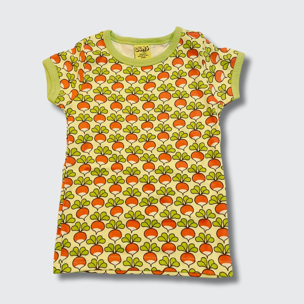 Children's tshirt with radish pattern on a light gray background