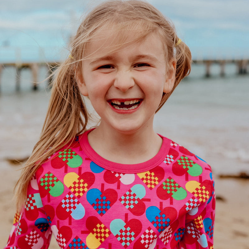 Duns Sweden Organic s/s kids tee - Hearts - T-shirts