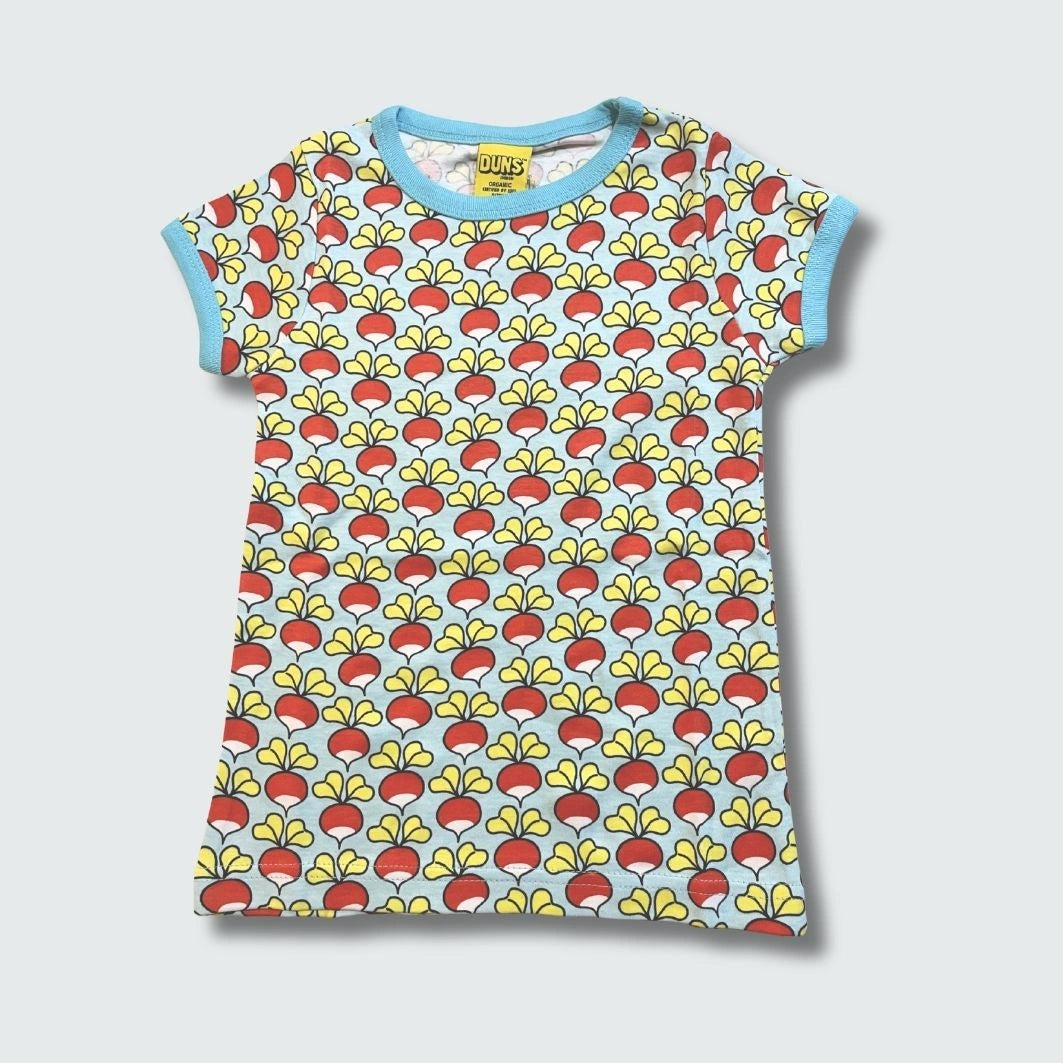 Radish print organic kidswear top in blue glow with capri blue trim, DUNS Sweden – organic kidswear, infant shirts
