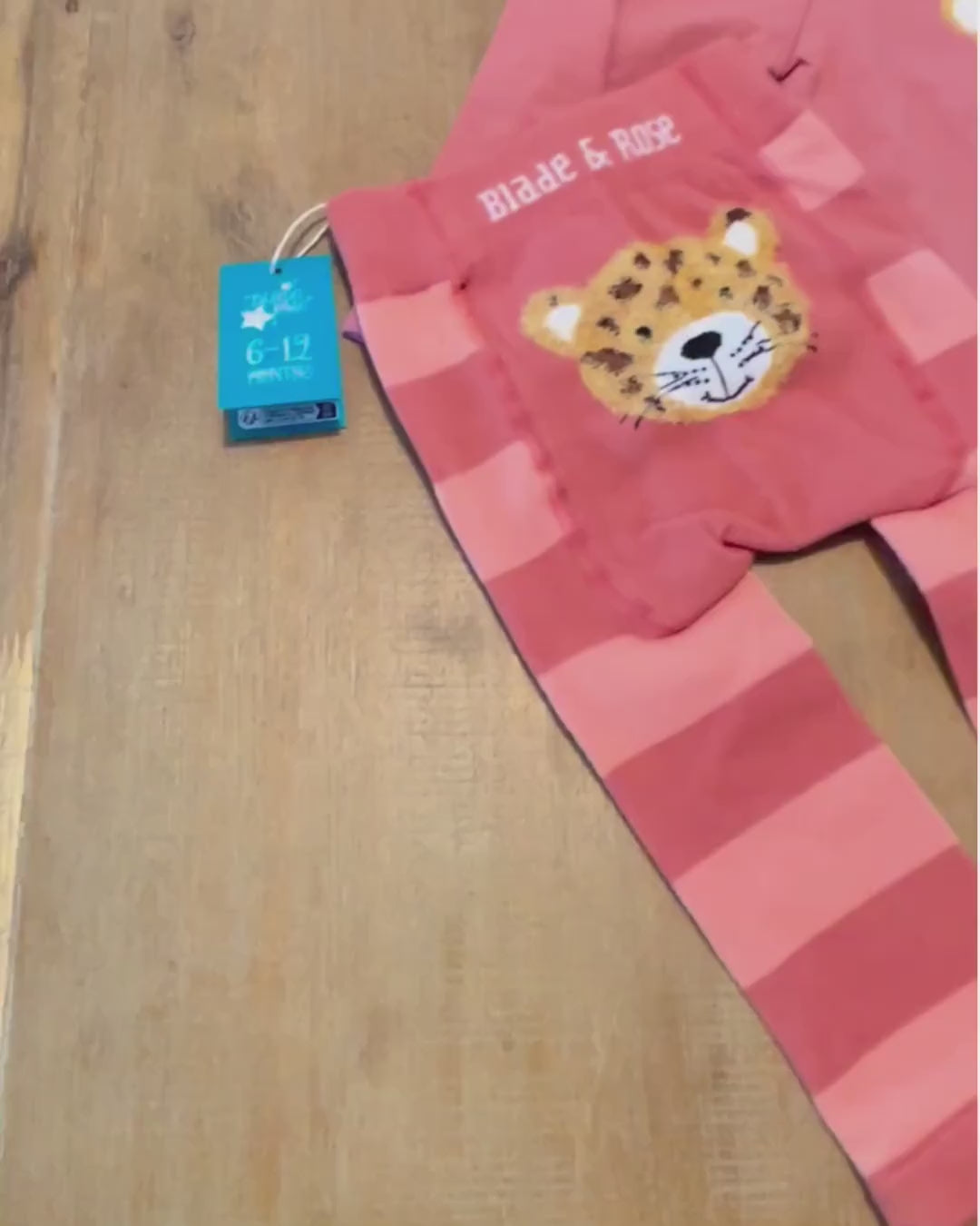Blade and rose baby clothes Lola