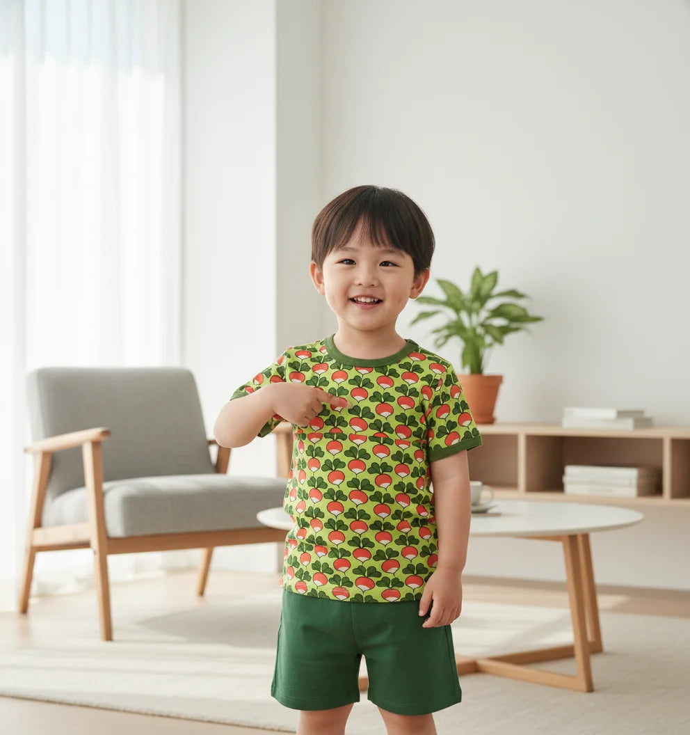 DUNS Sweden Radish Tender Shoots Green T-shirt